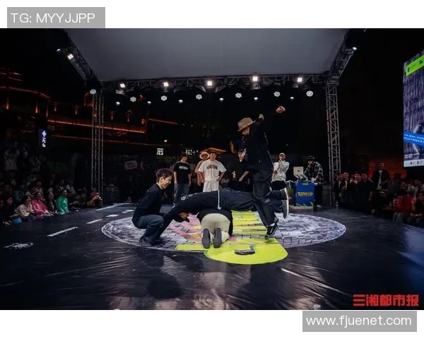 武汉飞盘队在全国街舞大赛中的拼搏历程与精彩瞬间回顾